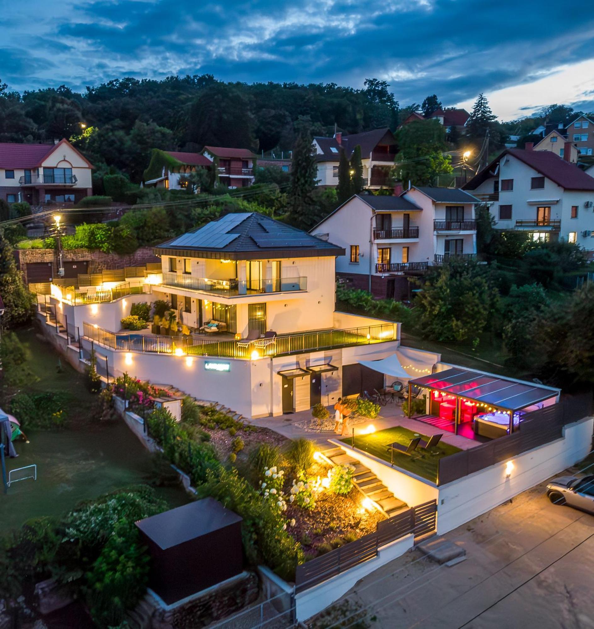 Lake Spirit Boutique Apartments Балатональмаді Екстер'єр фото