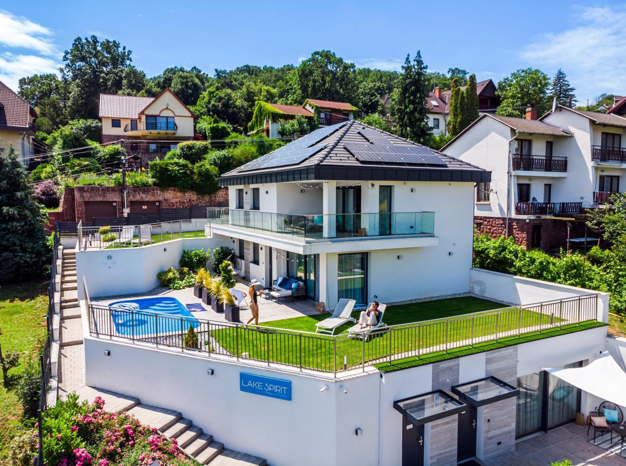 Lake Spirit Boutique Apartments Балатональмаді Екстер'єр фото